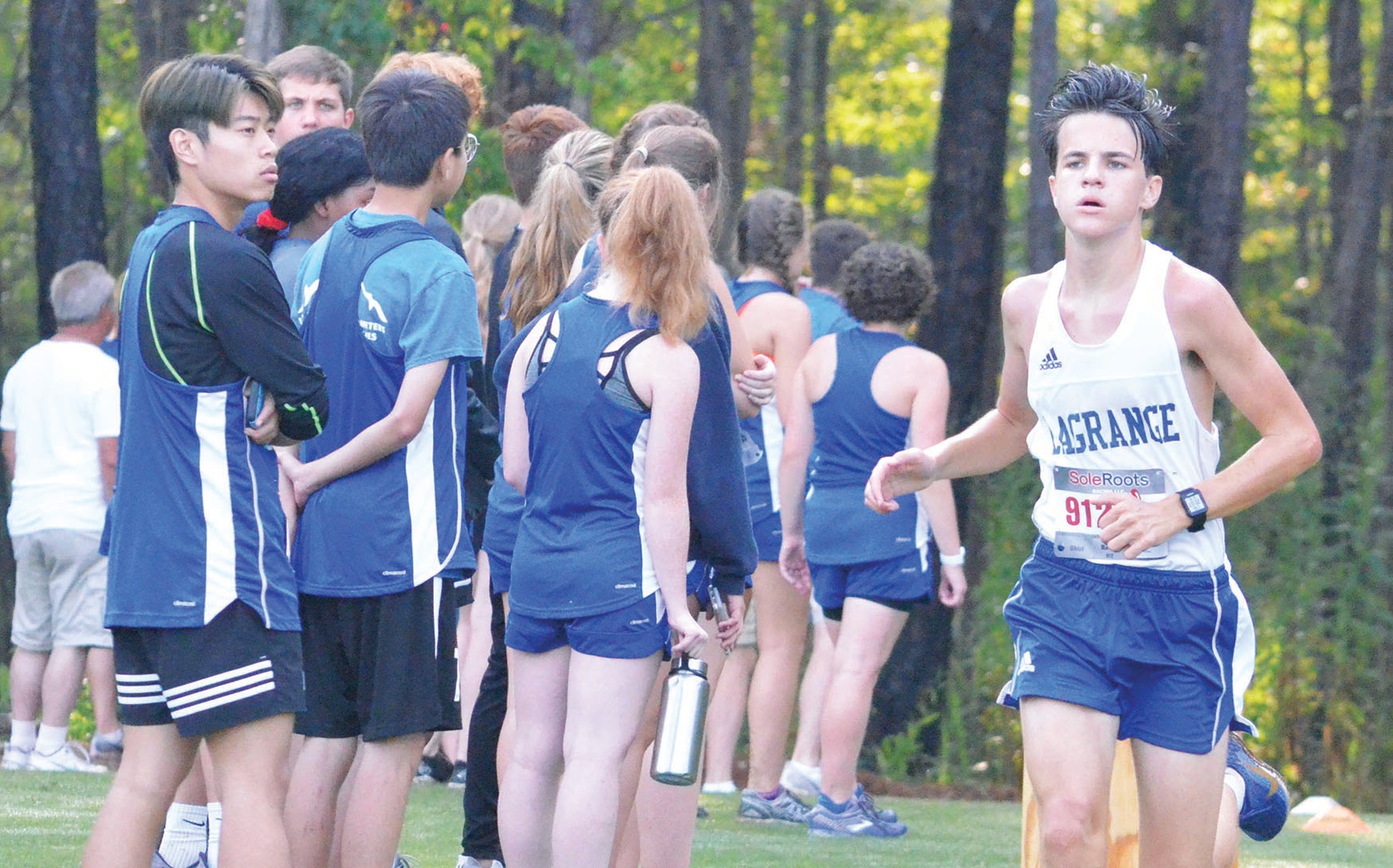 Runners hit the trail at Callaway